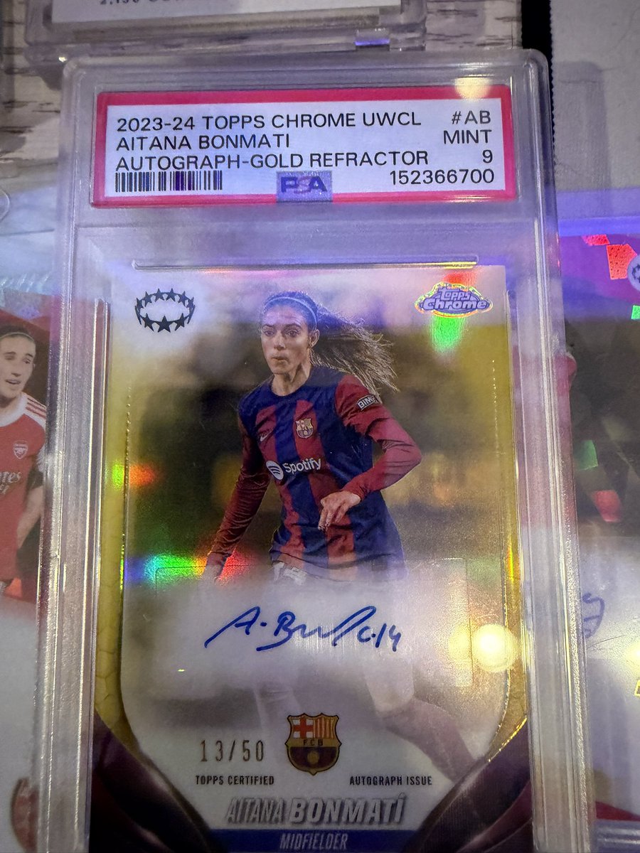 ZewlanderCards's tweet photo. Good morning @CardPurchaser been out for awhile. Life and family. Hope everyone is doing well. ISO women’s soccer if anyone has any. Let me know. https://t.co/C4vNO4sczH