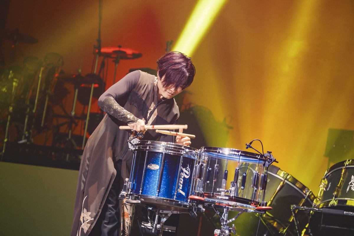 corepercussion's tweet photo. 結成20周年記念公演『DRUMMER’S HIGH』
神奈川公演

Photo by Akito Takegawa 

#鼓和 #CORE #舞台 #drummers #20th https://t.co/69Rfy1emo5