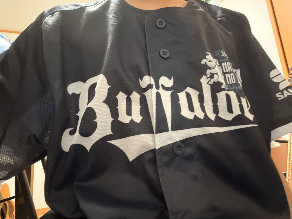 Rui_192_0709's tweet photo. ←試合中
　　　　　　　試合終了→
負けた瞬間にユニフォーム脱いではぁ。。ってなったものの下もユニフォームな少年笑笑笑笑
#Bs2026 https://t.co/jDnJqstnEN