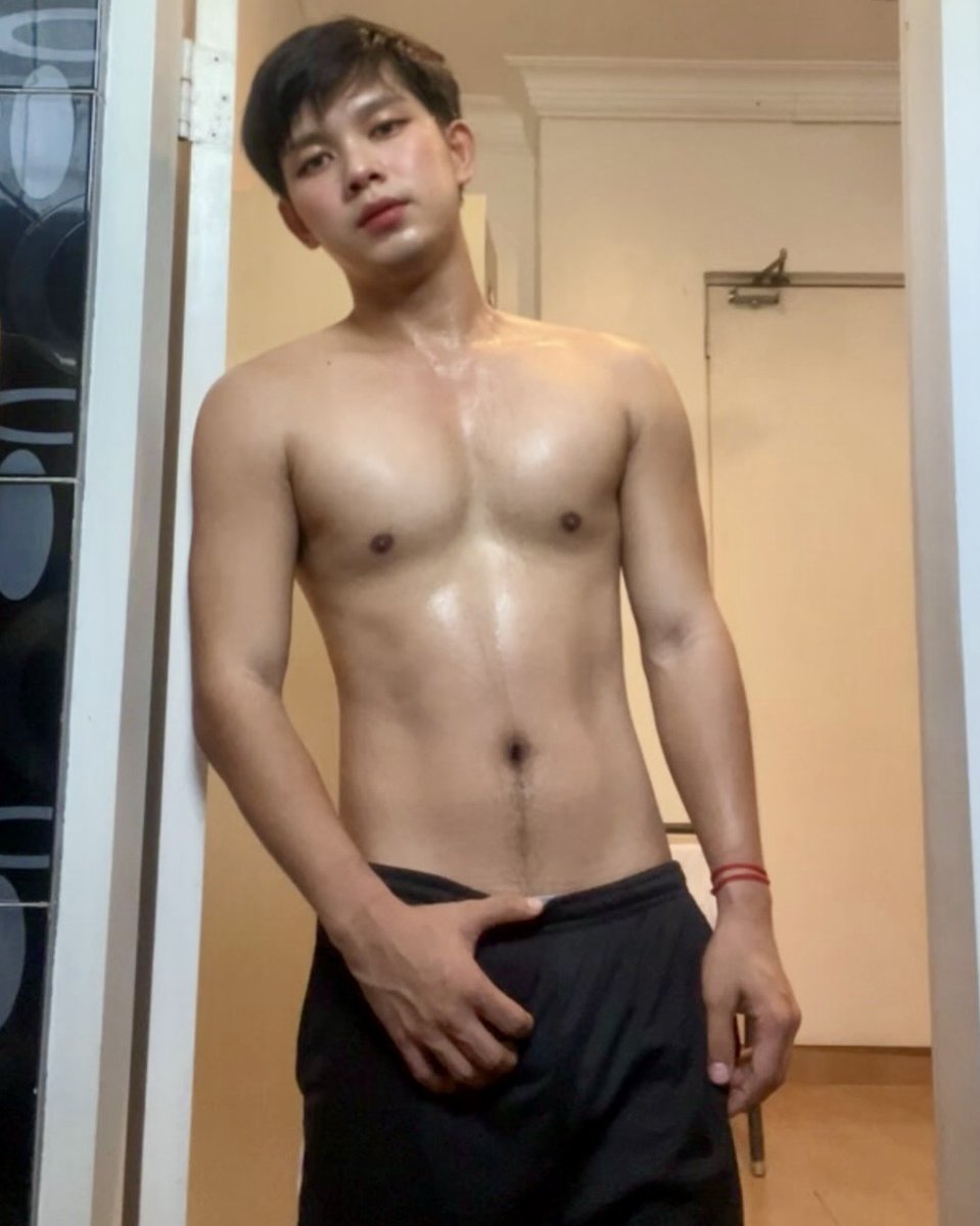 Baethology's tweet photo. 📸 IG/X: Van Bautista
IG : https://t.co/td0qnWCqCy
FB : https://t.co/cWQ5aXmrdb

#pinoy #sexypinoy #pinoybae #pinoymodel #model #malemodel #pinoymodel #pogi #bae #baeph #hotpinoy #underwear #cutepinoy #filipino #shirtless #gwapongpinoy #gwapo #handsome #sexymale #cuteguys https://t.co/ubBtmXATdX