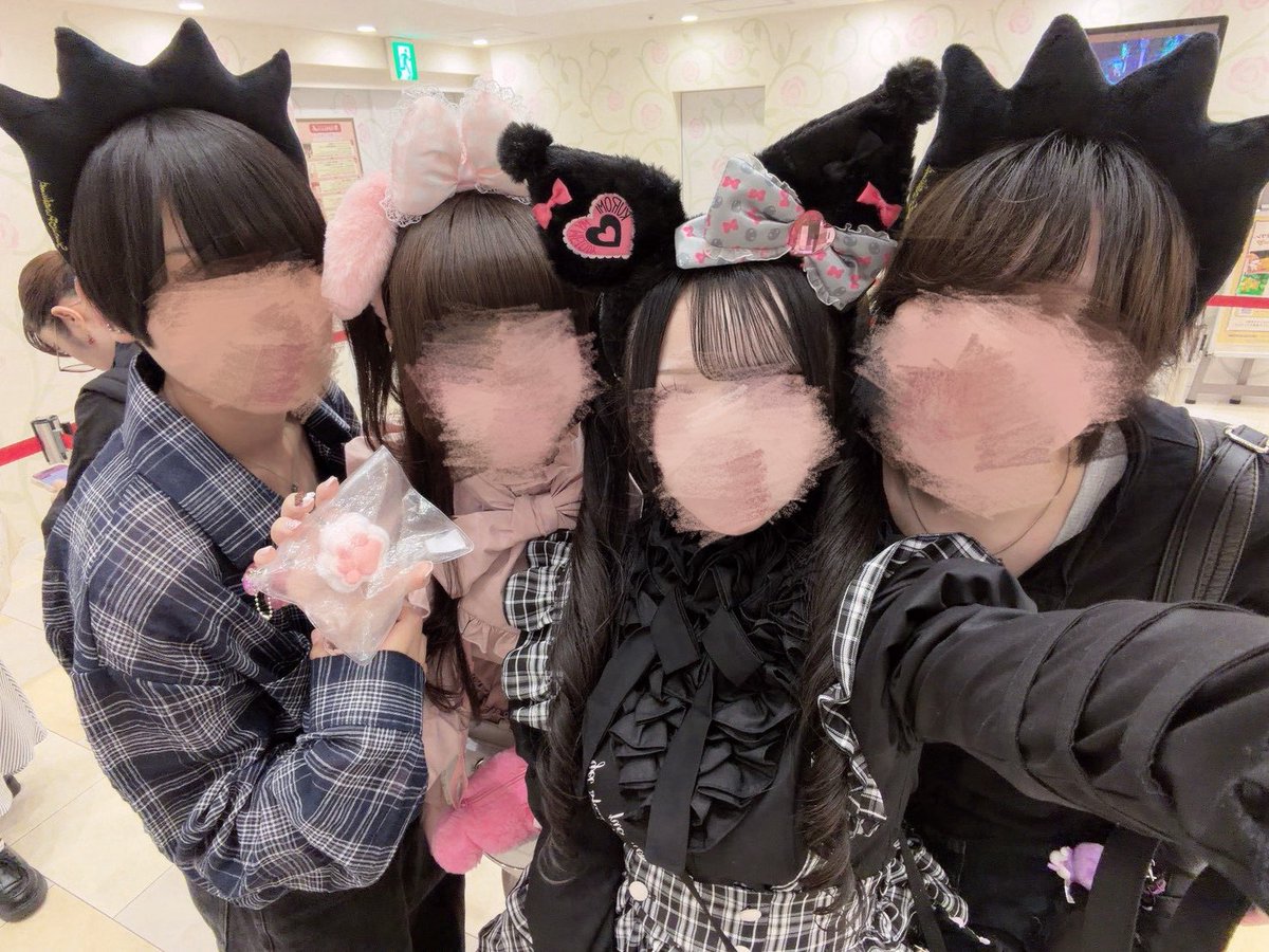 scllka's tweet photo. 仲良しcpとピューロ🌟 https://t.co/osEqsMHnG2