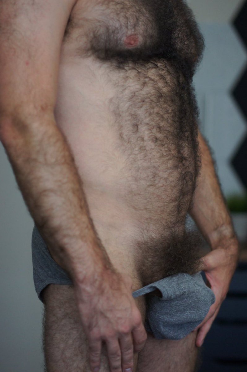 85Otter's tweet photo. Like/repost if you want to smell my big hairy bush https://t.co/0lfsHlpzUx