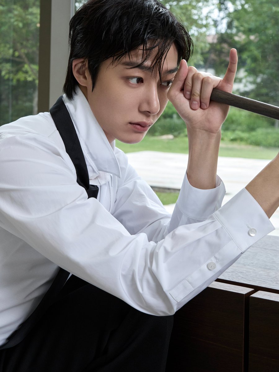 OfficialMONSTAX's tweet photo. MONSTA X EP [The Phase] CONCEPT PHOTO
OFFSET VER. #HYUNGWON #형원

#MONSTAX #몬스타엑스
#ThePhase
#MAGIC https://t.co/PDYsayeB9a