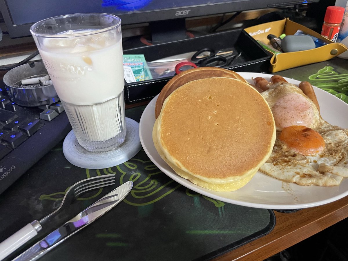 ronronronahahah's tweet photo. 朝食みたいな夕飯 https://t.co/j3EDbSuwuf