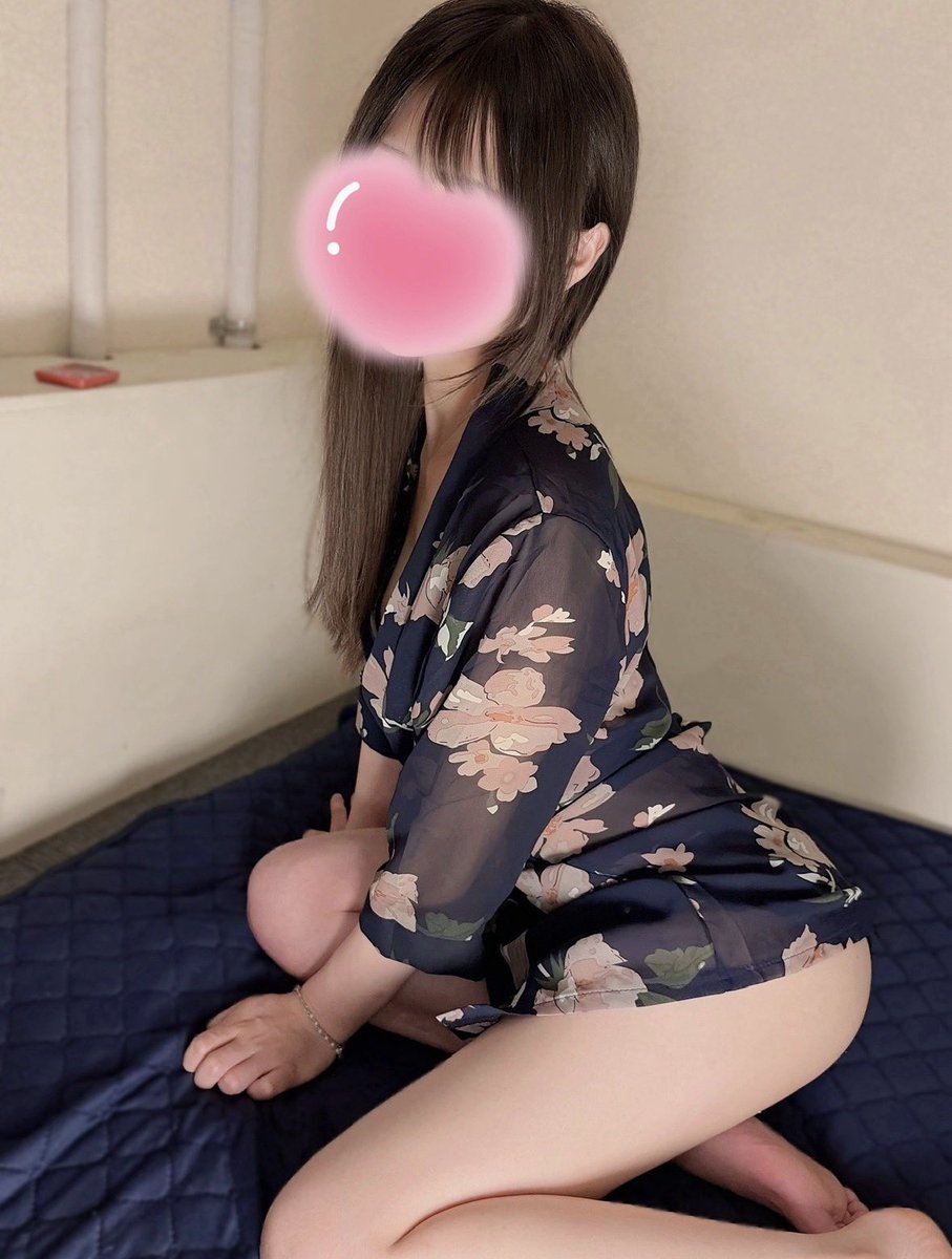 lovemagic_yuka's tweet photo. 今日もありがとうございました🎶

8月後半↓

♡21日（金）16-20
♡25日（火）16-21
♡27日（木）16-21
♡29日（土）15-20
♡30日（日）16-21

よろしくお願いします！ https://t.co/okbcNRQA8s