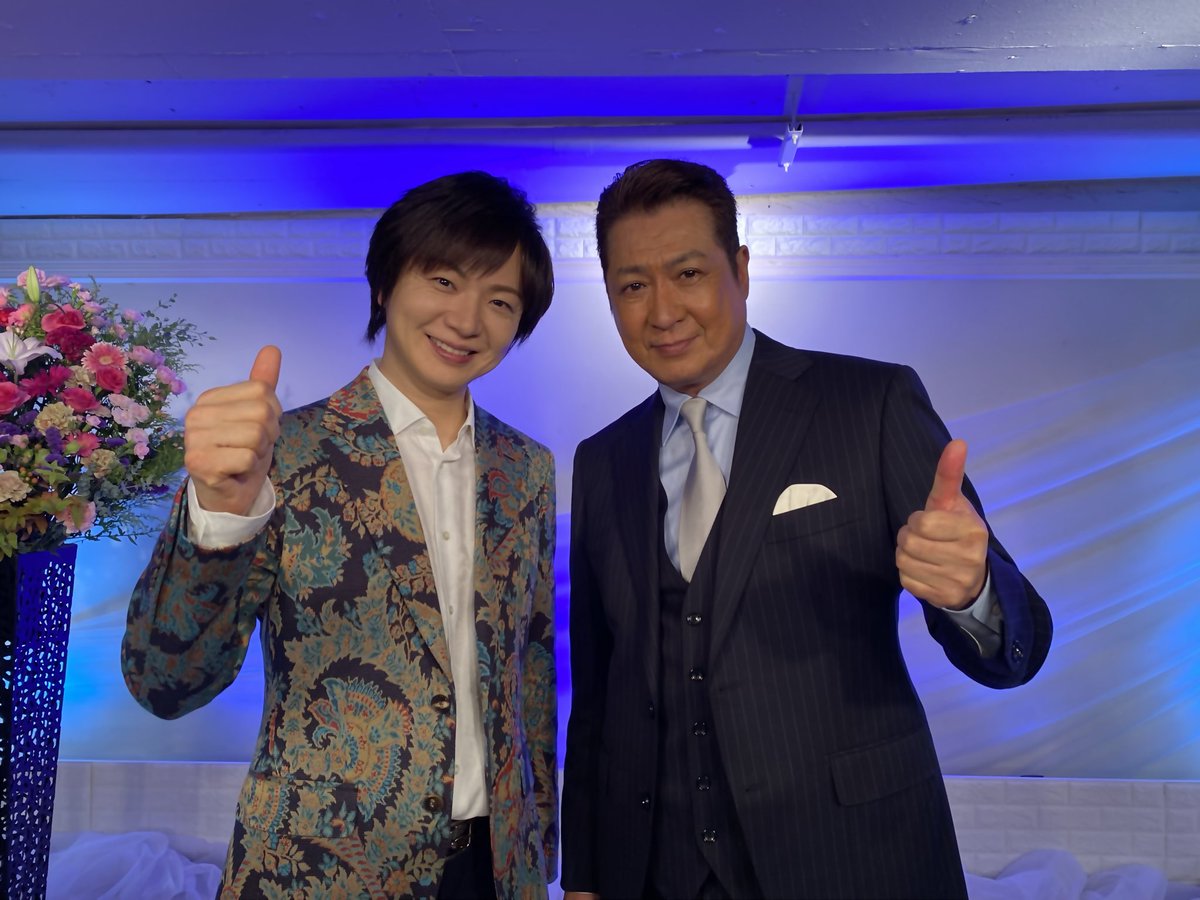 takeshima_staff's tweet photo. "花かご"

セダムの花言葉は

「星の輝き」

今日は歌MAXの収録でした。
トークゲストは山川豊さん！
なんと番組始まって以来初の試み
を山川先輩に叶えていただきました。
O.Aを楽しみにしていてください。
明日はレコーディング！
しっかり喉を休めます。
今夜も皆さんが安全に休めます
ように...
#ひろネット #花便り #収録