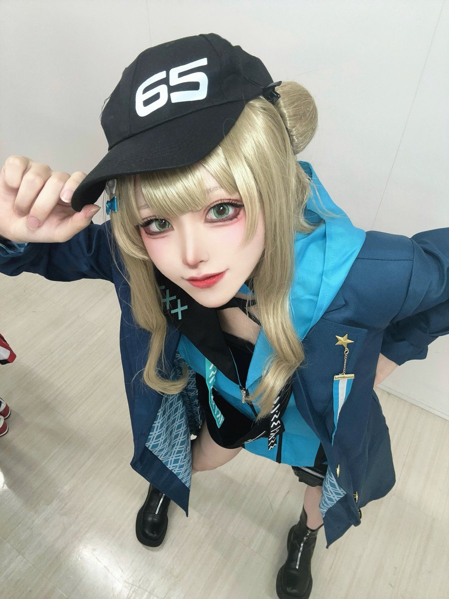 uto_pireno's tweet photo. ⚠︎cos  🍕🎢
※一部装飾不足

ssrg組で遊んだよーっ❣️うちらかわいい😽🎶 https://t.co/dENrAd5uuO