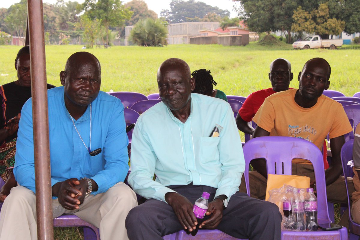 ESAFFUG's tweet photo. Representing the Chief Administrative Officer, Ms. Janet Adongo Akech, the Principal Assistant Secretary Apac District Local Government who officiated at the event, urged residents to take land matters seriously, learn about their land rights, register and secure their land to safeguard their future.

"Land is one of the resources that involves a lot of conflicts in Apac District. So, take this seriously: come and learn, register your land, and secure your land so that you can use it freely without any interference"- She said

#TheLandCamp2026 | #SecuredLandRights4All | #LandRightsSupportCenter