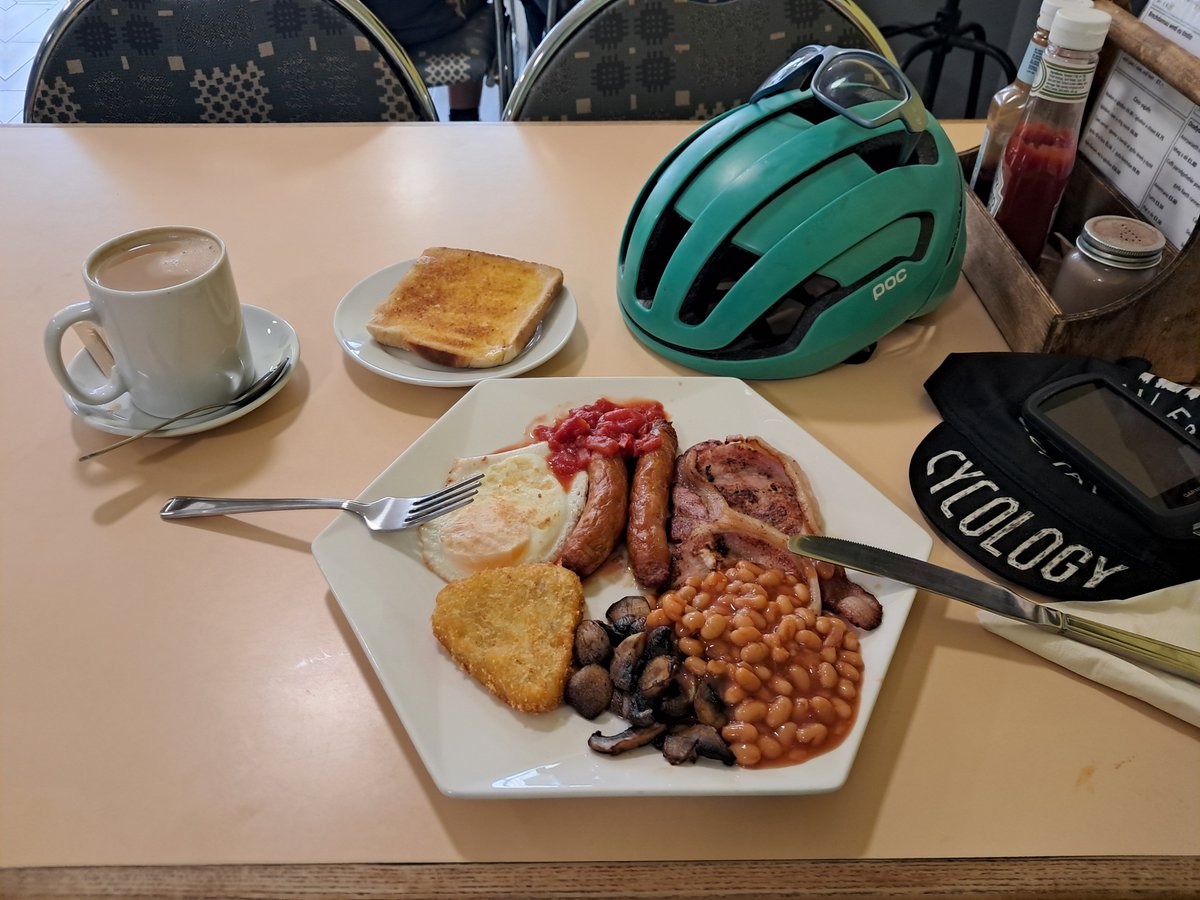 CB_cycles's tweet photo. A leisurely day today, breakfast was in Hoffi Coffi and heading down the Dee Valley to Wrexham, only 60km. I could do with the rest, my legs definitely appreciate the rest after yesterday #TransWales #cycling #bikepacking #NorthWales https://t.co/0Jizzla9dj