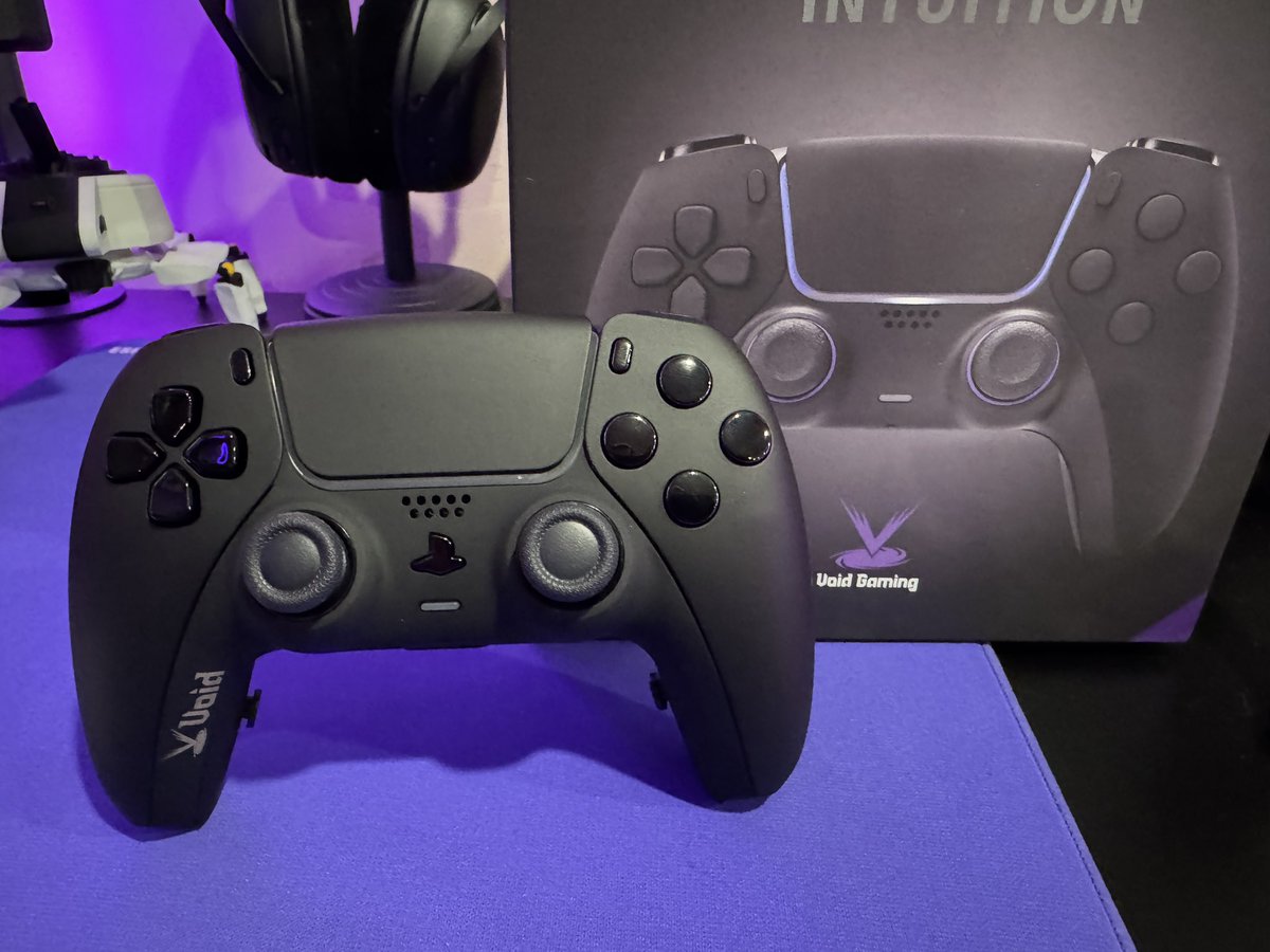 artman23's tweet photo. @Gr1mmGam3z @ImperialHal I also have the ps5 firebird and ps4 firebird . https://t.co/JvaVrnI7MC