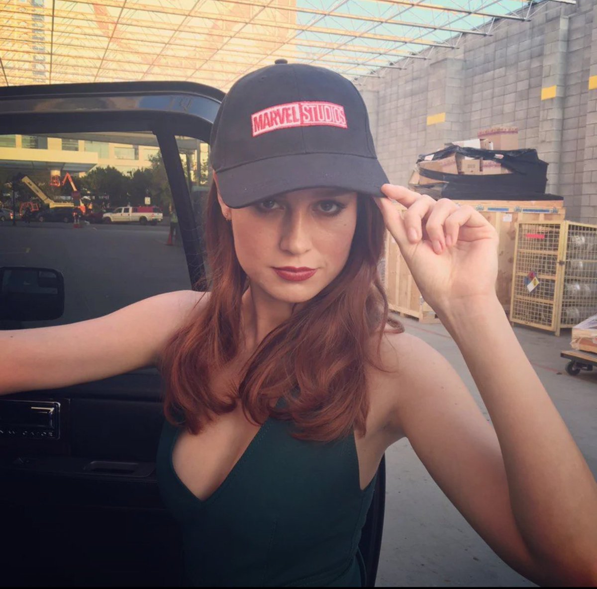 dreamtake's tweet photo. Does Brie Larson deserve another chance in the MCU? 🤔✨ https://t.co/2VrNeXhxrL