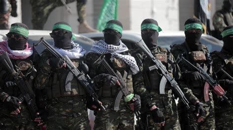LennyBoyUSA's tweet photo. Hamas Exploits Gaza Ceasefire as Israeli Troops Are Forced to Watch
Exclusive drone footage shows Hamas terrorists digging and moving items beyond Gaza’s Yellow Line. For Israel, the danger is stark: a ceasefire that prevents Israeli troops from acting while Hamas continues operating on the other side, risks giving them time and space to rebuild, fortify positions and prepare its next attack.