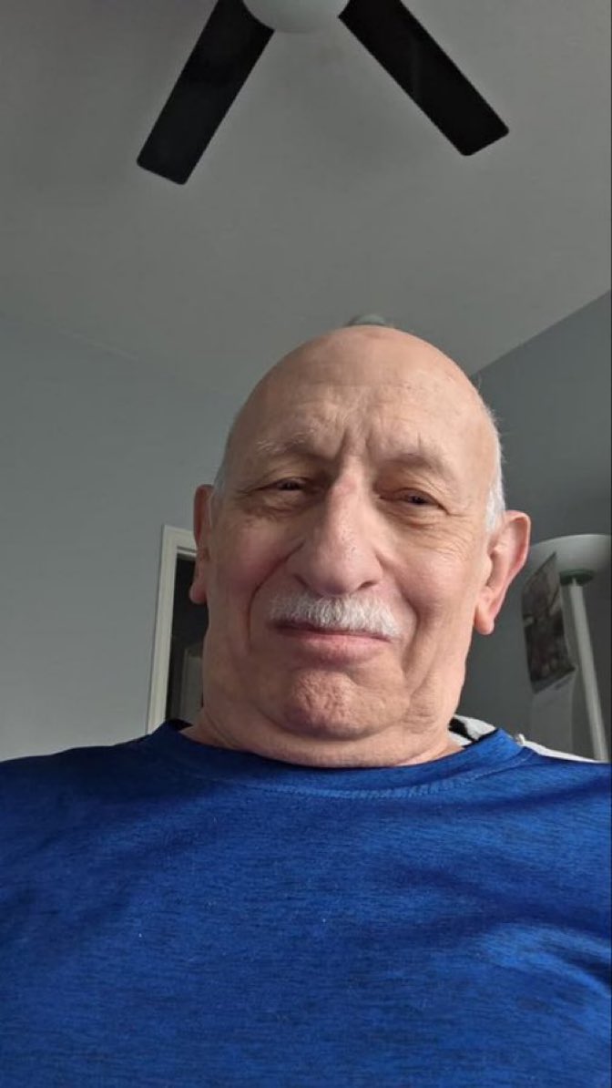 feliksamos's tweet photo. Let’s chat on Zangi https://t.co/LFVlChGQkw