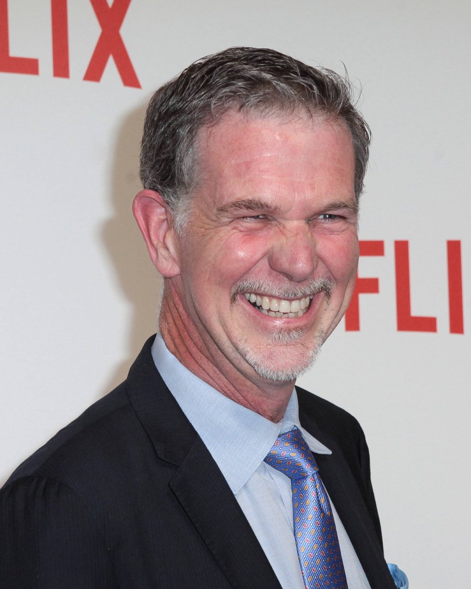 pubity's tweet photo. Netflix co-founder Reed Hastings urges CEOs to stop describing their companies as families.

"If you describe yourself as a family at a company, you better not ever do a layoff. You would never lay off two of your kids." https://t.co/z01qS0sMGg