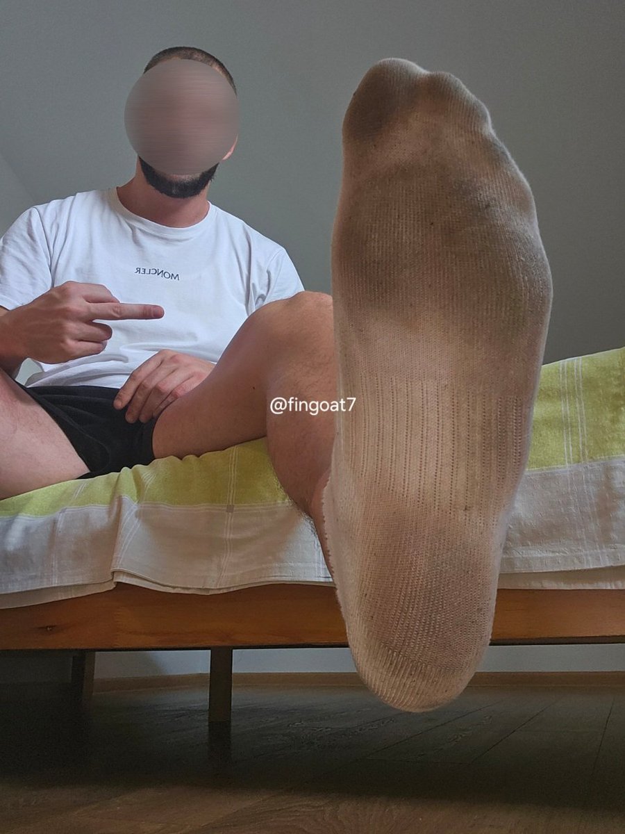 fingoat7's tweet photo. You are addicted to sniffing my sweaty socks https://t.co/d8fqf1dRLF