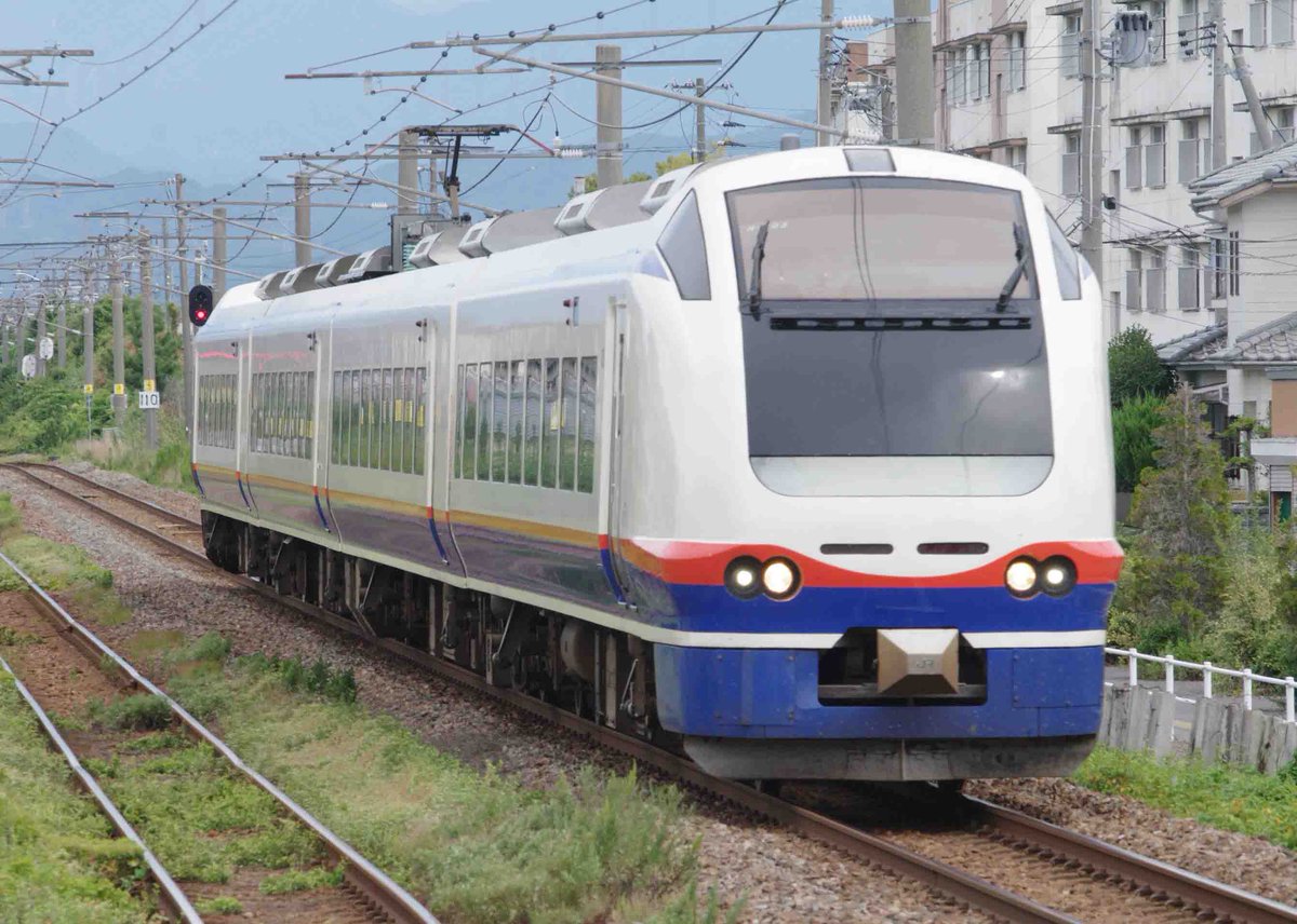 215e231e233's tweet photo. 8月16日　白新線　早通駅で撮影
E653系1000番台　はまなす色　いなほ8号　新潟行き　後追いも
E653系1100番台　いなほ84号　新潟行き　後追いも
#E653系 https://t.co/40cgPRmeAl