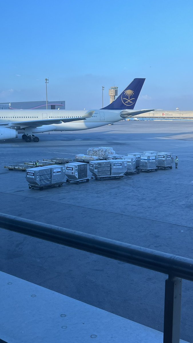 taha3859's tweet photo. @Saudi_Airlines #اليوم_العالمي_للتصوير  
#السعودية_لنا_جونا https://t.co/IoxtnEpRjn