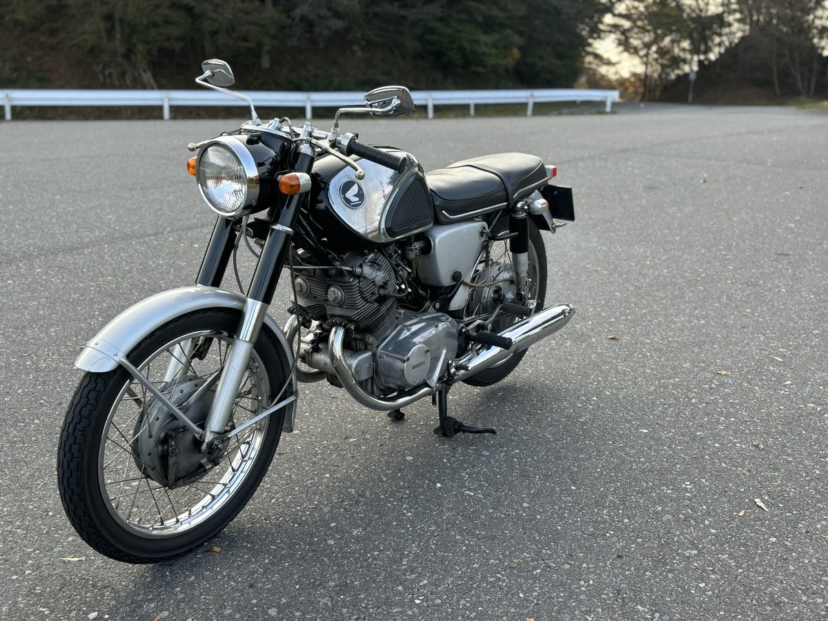 yorha72cb's tweet photo. #バイクの日 https://t.co/kP825ThsY2