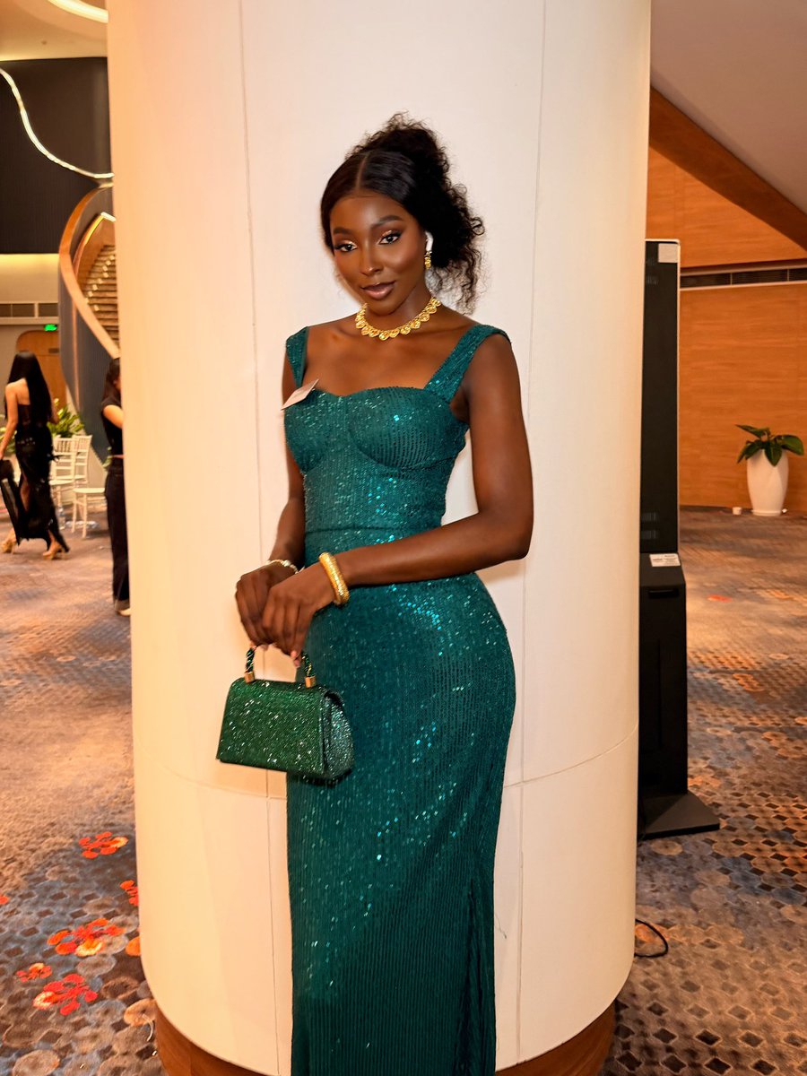 Soye_kg's tweet photo. Green, graceful &amp; carrying Nigeria with me. 

Voting is OPEN! 👑

📲 Download the 1Zone App → Search Miss World → Vote for Miss World Nigeria in Round One.

💰 For monetary votes, click the link in my bio.

Every vote counts. Let’s take Nigeria all the way!

#MissWorld2026 https://t.co/SIn0UttIOG