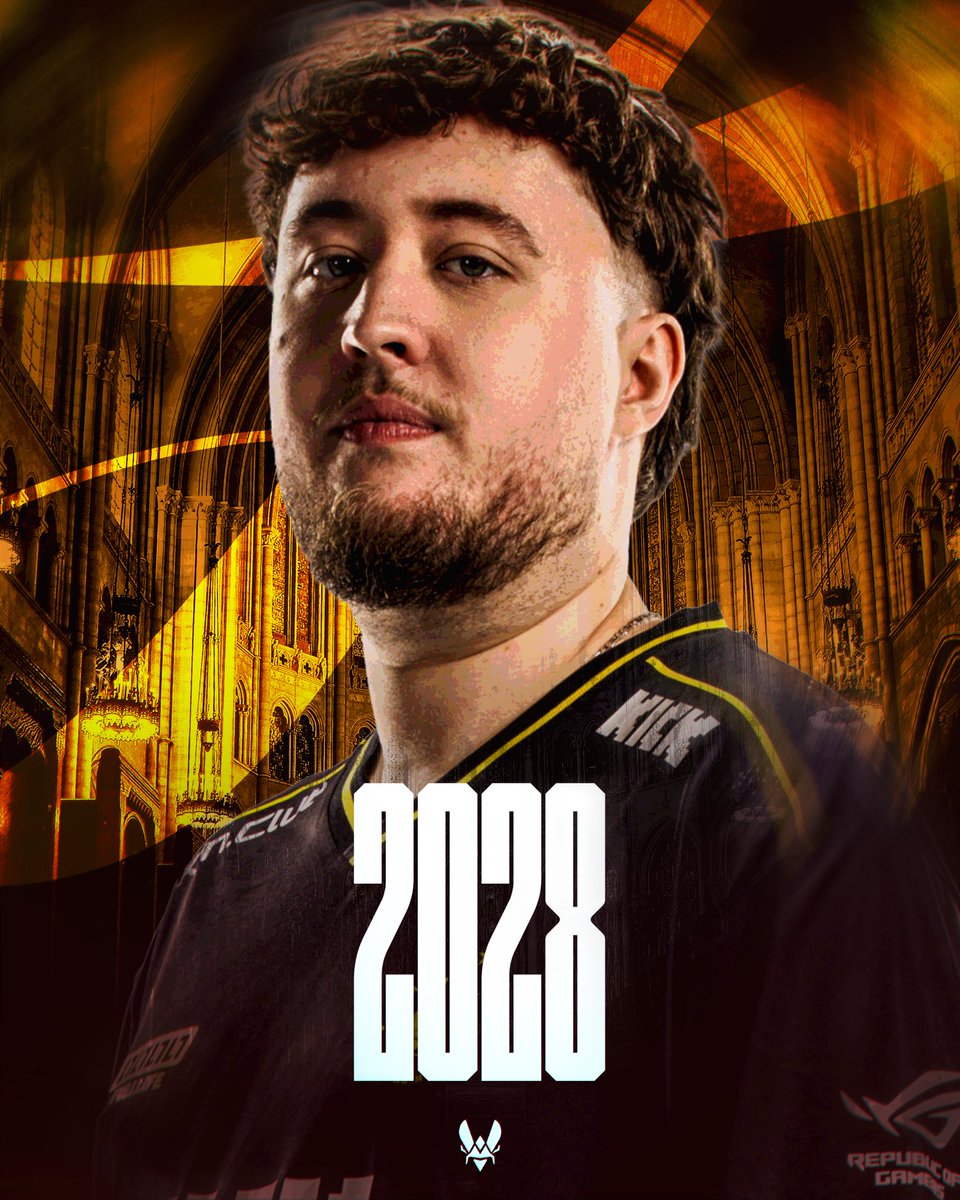 zywoo's tweet photo. It's been my home for the last 8 years and extending my contract with @teamvitalitycs felt like the right decision. We all share the same ambition: to keep winning trophies and stay at the top.

I'm very thankful the support and proud of what we achieved. We are not done yet  💛 https://t.co/t5J7mjc453