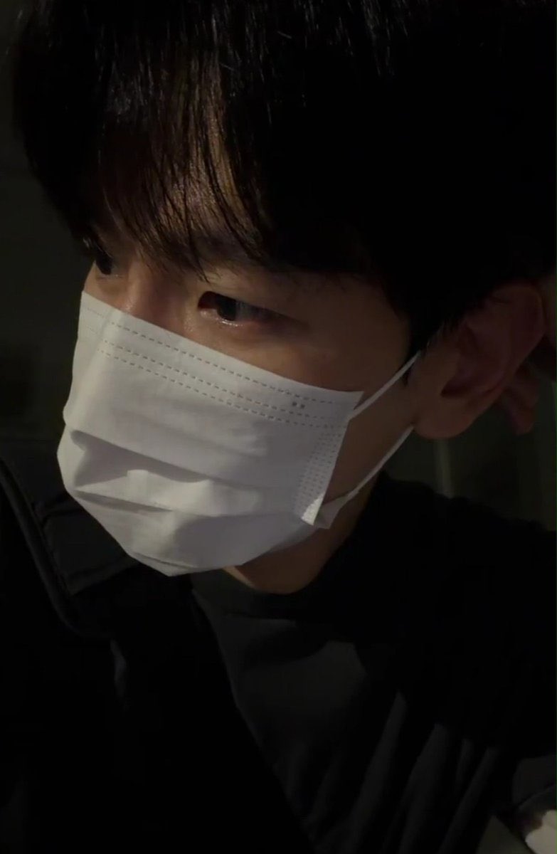doyahae_bh's tweet photo. 이 얼굴에 이 목소리가 변함이 없는한
나도 제자리일 것 같긴해.. https://t.co/iHNY7x20bi