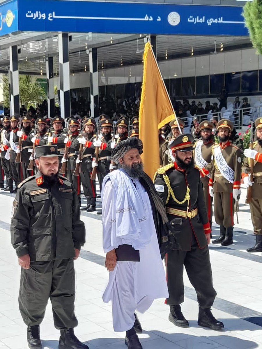 EnTalhaomar313's tweet photo. محترم ملا عبدالغني برادر اخوند:

شریر او ورانکاري عناصر دې د نورو په لمسون له بې ځایه تخریب څخه لاس واخلي
#استقلال https://t.co/C8G00Z0ke8