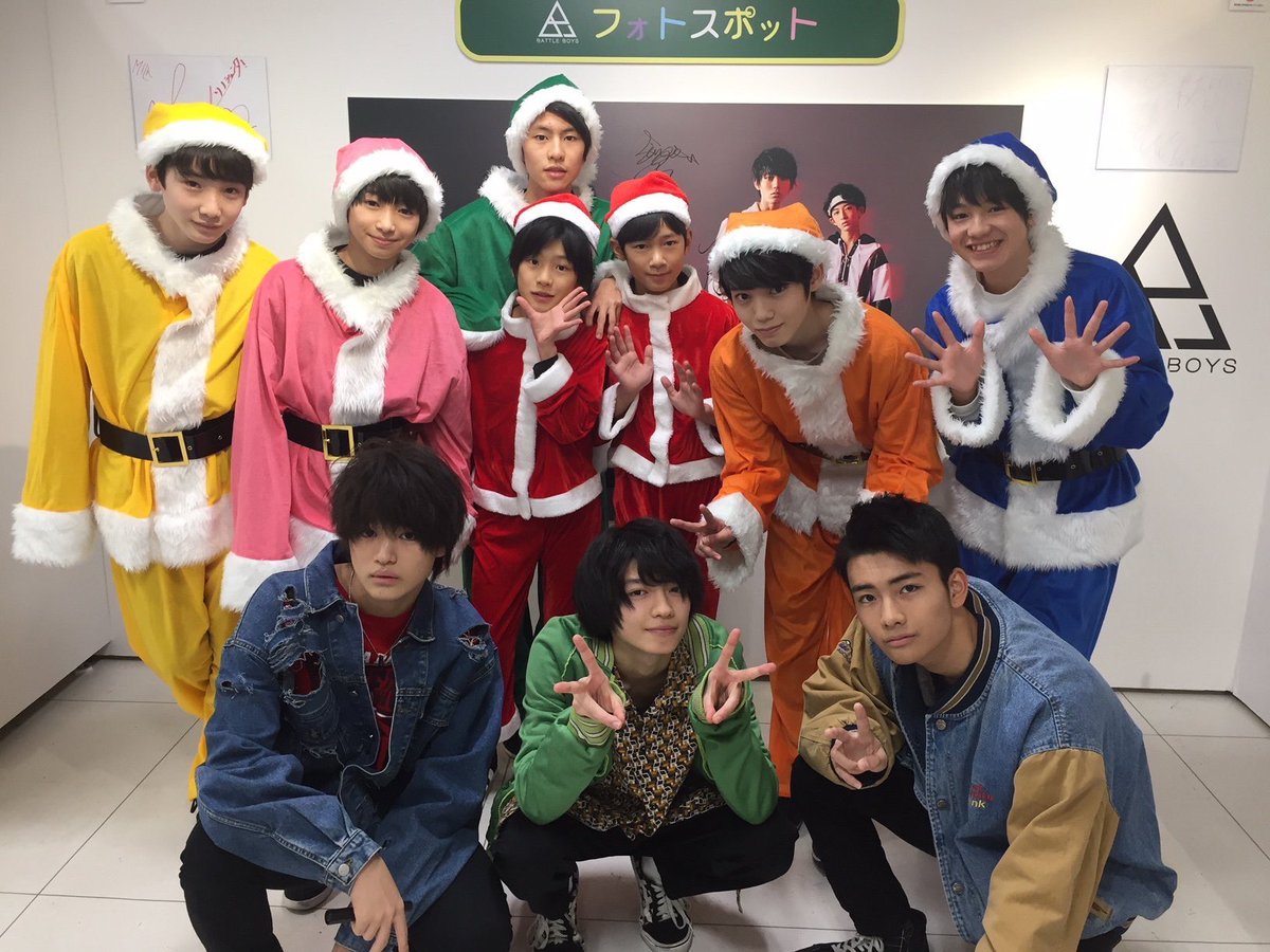 chiachialand's tweet photo. 大放出スペシャル（すぐ見つけられたやつ） https://t.co/qyNdPiEf4M