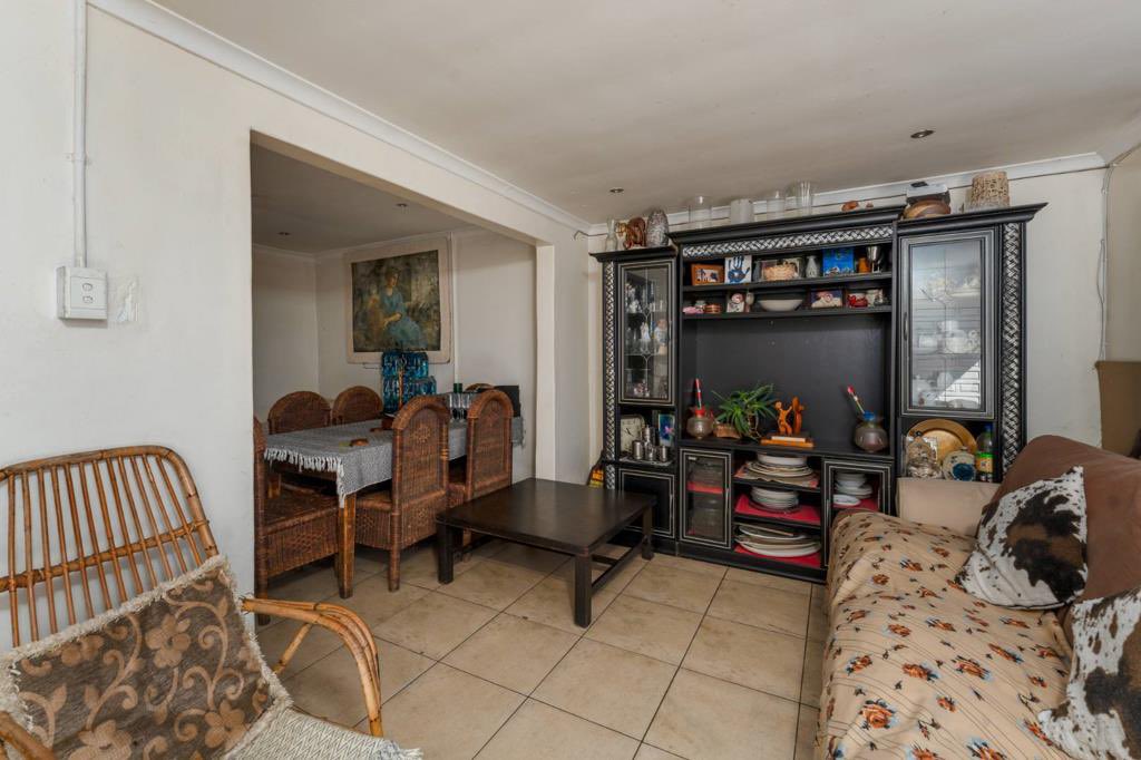 designdeputy's tweet photo. 📍: Retreat, Cape Town
💰: R 3 234 751 https://t.co/HFRKrlWm9l