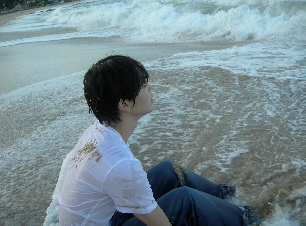 d_donggeul's tweet photo. 260819 #형준 인스타

🎵 Justin Lee • Diamonds On The Sea

The world feels big from here https://t.co/vC32VG0dGk