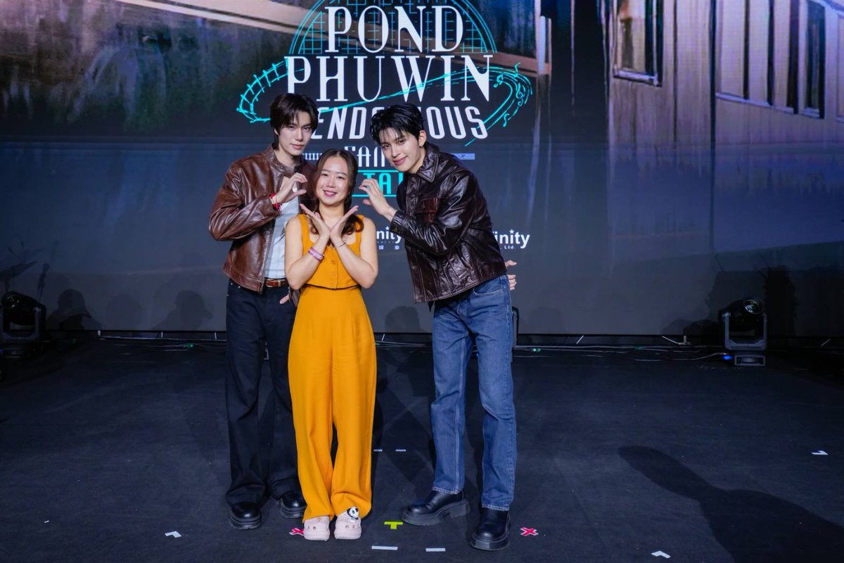liceorange's tweet photo. #pondphuwinrendezvousfancon 
#PondPhuwin 
มาช้าแต่มานะ ขอโดดขึ้นรถไฟไปด้วยคนฮะ🚂🕰🌠🌛🕶 https://t.co/DFZDnZWATv
