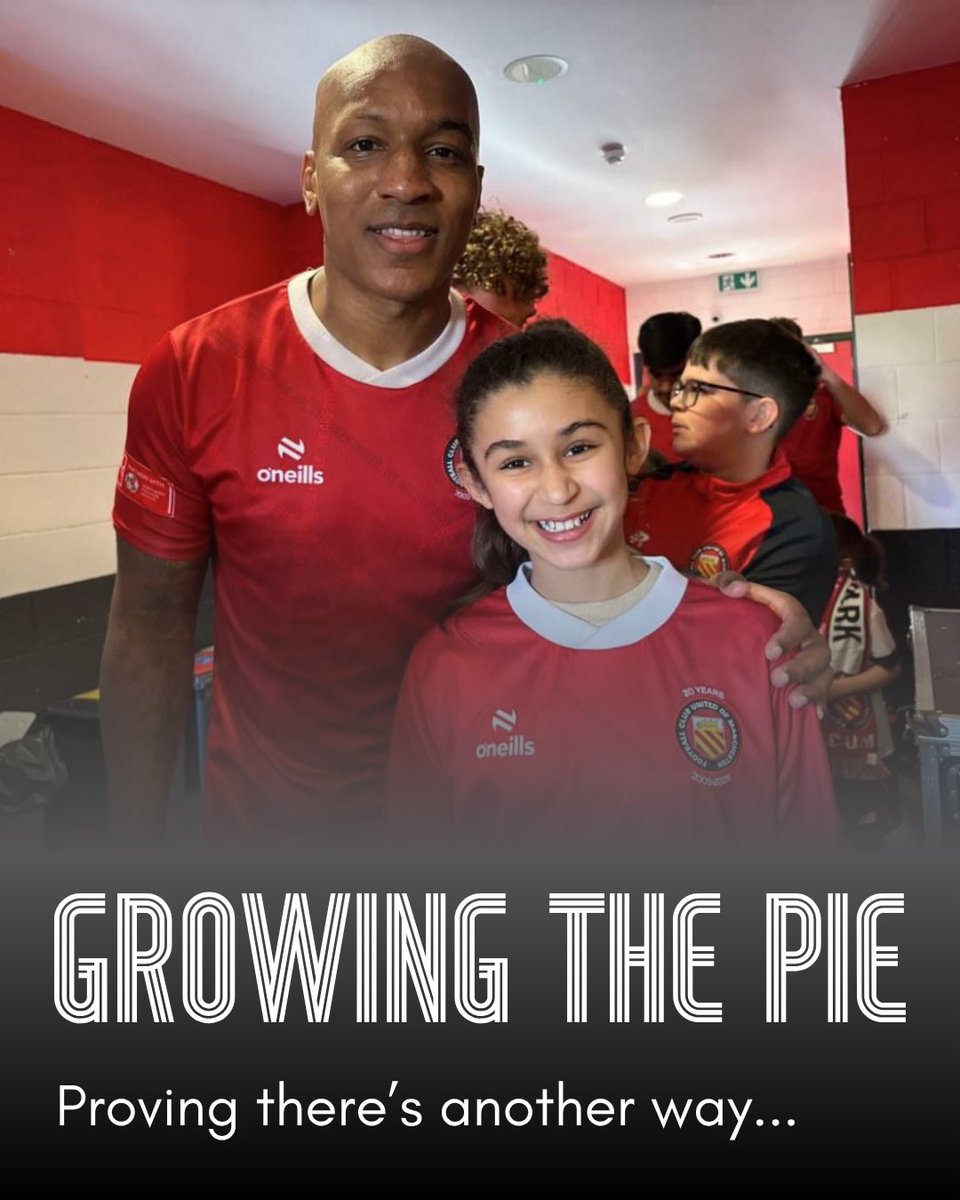 FCUnitedMcr's tweet photo. Own your club! ❤️🤍🖤

For just a fiver a month, you can become a member of FC United and have a real say in the future of the club.

🧵⬇️ https://t.co/p4p9PJ9AYi