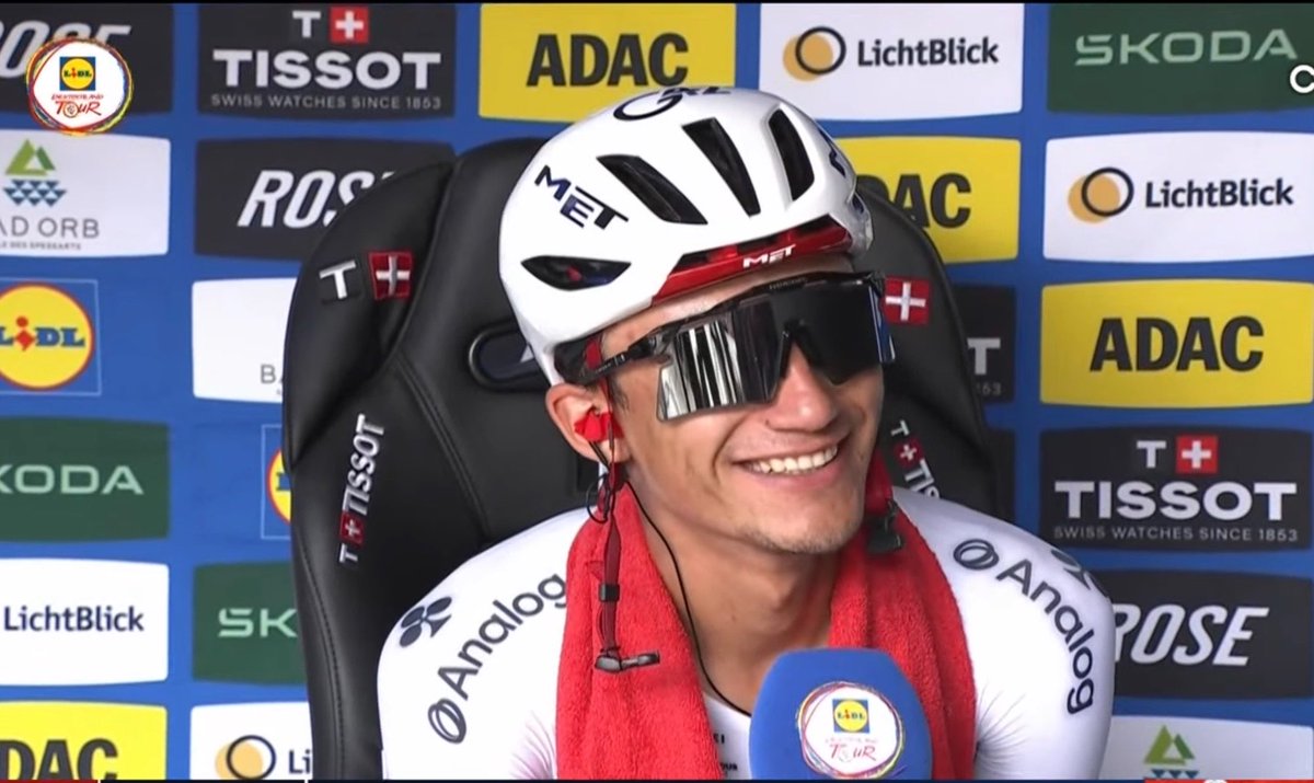 dharmashhh's tweet photo. Happy Torito with his TT performance.

#DeineTour https://t.co/FedbpNZiXt