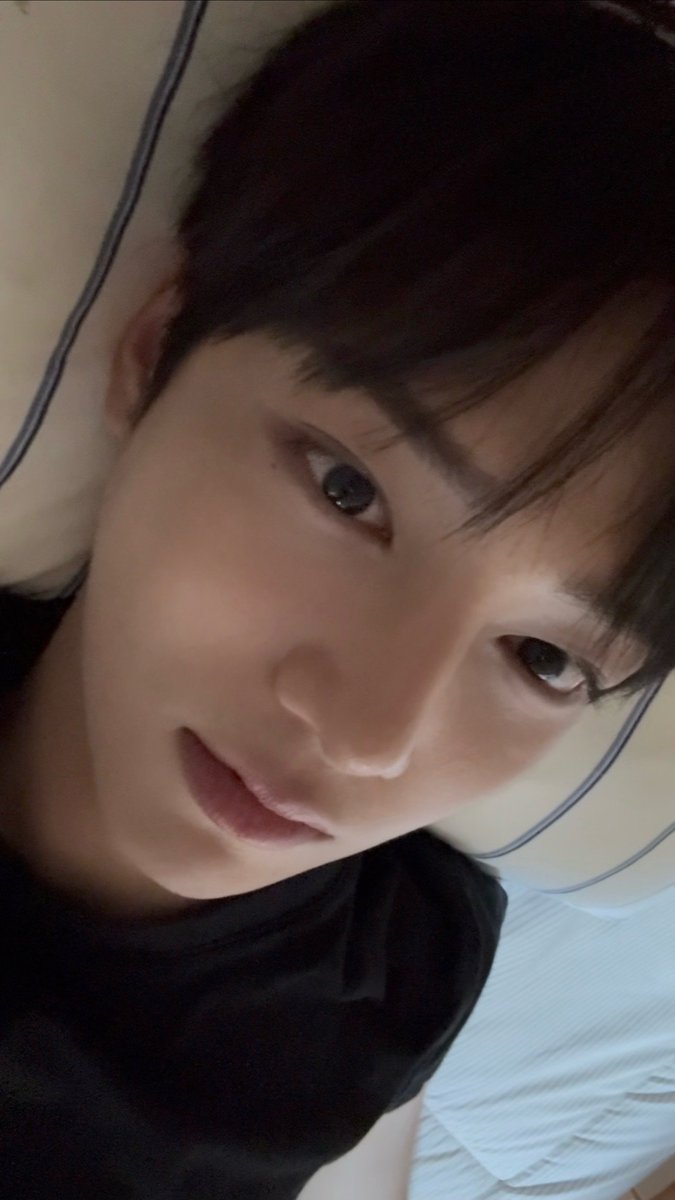 AEN_now's tweet photo. 💤

#AEN #에이엔
#KYUHYUN #규현 https://t.co/nNEg7x5nJR