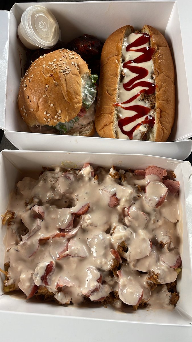 antyburger_'s tweet photo. Burger combo-5,000
Burger and loaded fries combo-10,000
📍Abuja
WhatsApp-09124502743 https://t.co/SHSTXnBwvA