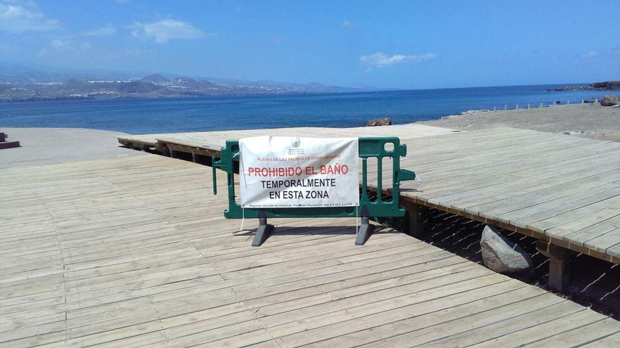 abcdaryo's tweet photo. ¿En qué momento hemos normalizado que una playa como El Confital lleve 9 (NUEVE) años cerrada al baño por alta presencia de bacterias fecales?

Nueve años. En un espacio natural único de Las Palmas de Gran Canaria. https://t.co/SZQlb9fhAy