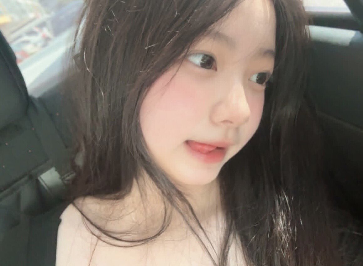 mrsecret___'s tweet photo. ☀️ https://t.co/5buW3TOGBd