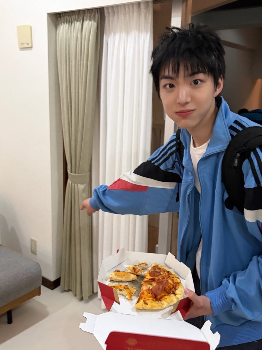 taesanfavs's tweet photo. https://t.co/uNqVVvrU1i