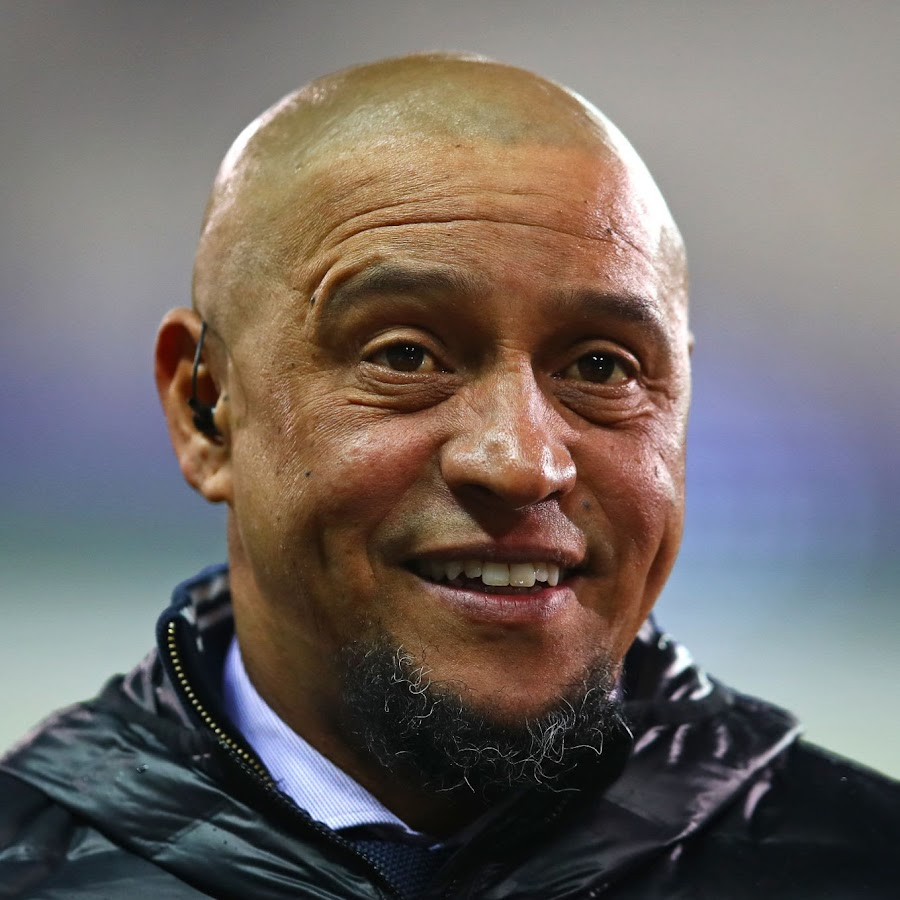 bosunatiklama's tweet photo. Roberto Carlos, Müslüman olduğuna dair iddiaları yalanladı.

"İslam'a en üst düzeyde saygım var. Eşimi namaz kılarken görmek harika ama Müslüman olduğuma dair söylentiler doğru değil." https://t.co/Rjph8USgK6