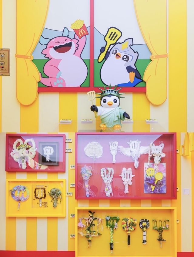 JumaraloHexCore's tweet photo. More images from McDonald's x Golden Spatula Collab

https://t.co/CJeqbj6enY https://t.co/Sm1p9Bxz6l https://t.co/1NuZ0gEpnK