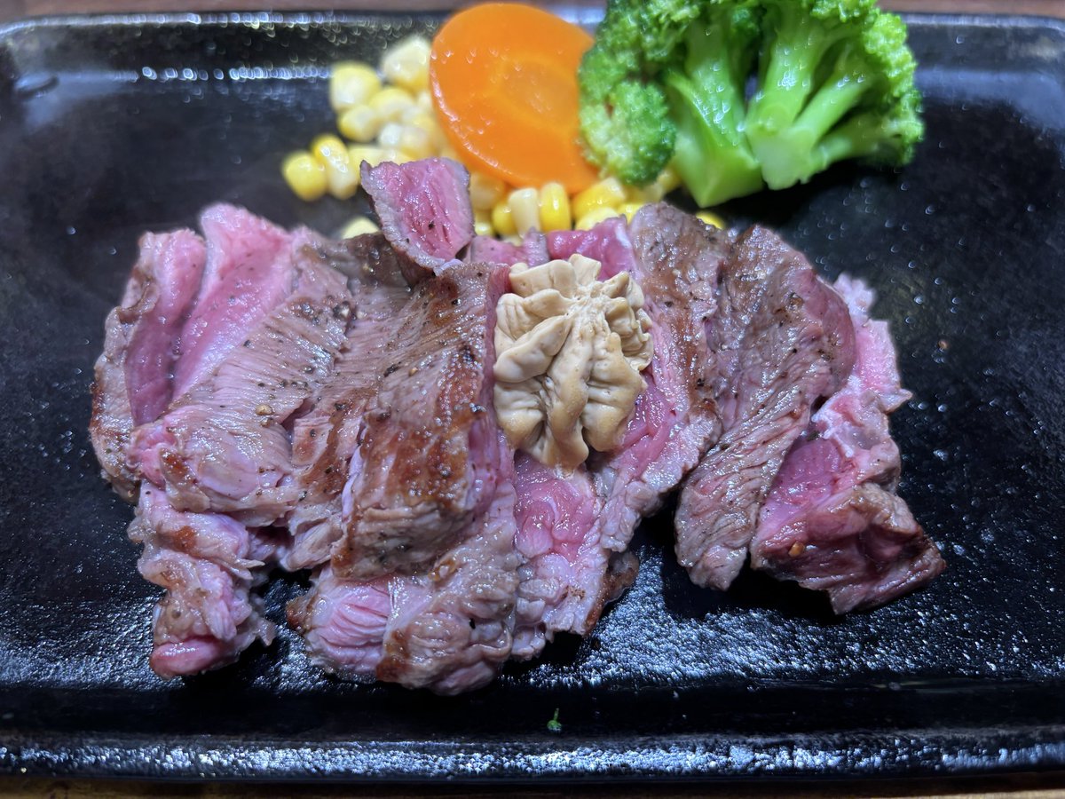 2njaman's tweet photo. いぎなしステーキ🥩 https://t.co/9yqHGMx9kh