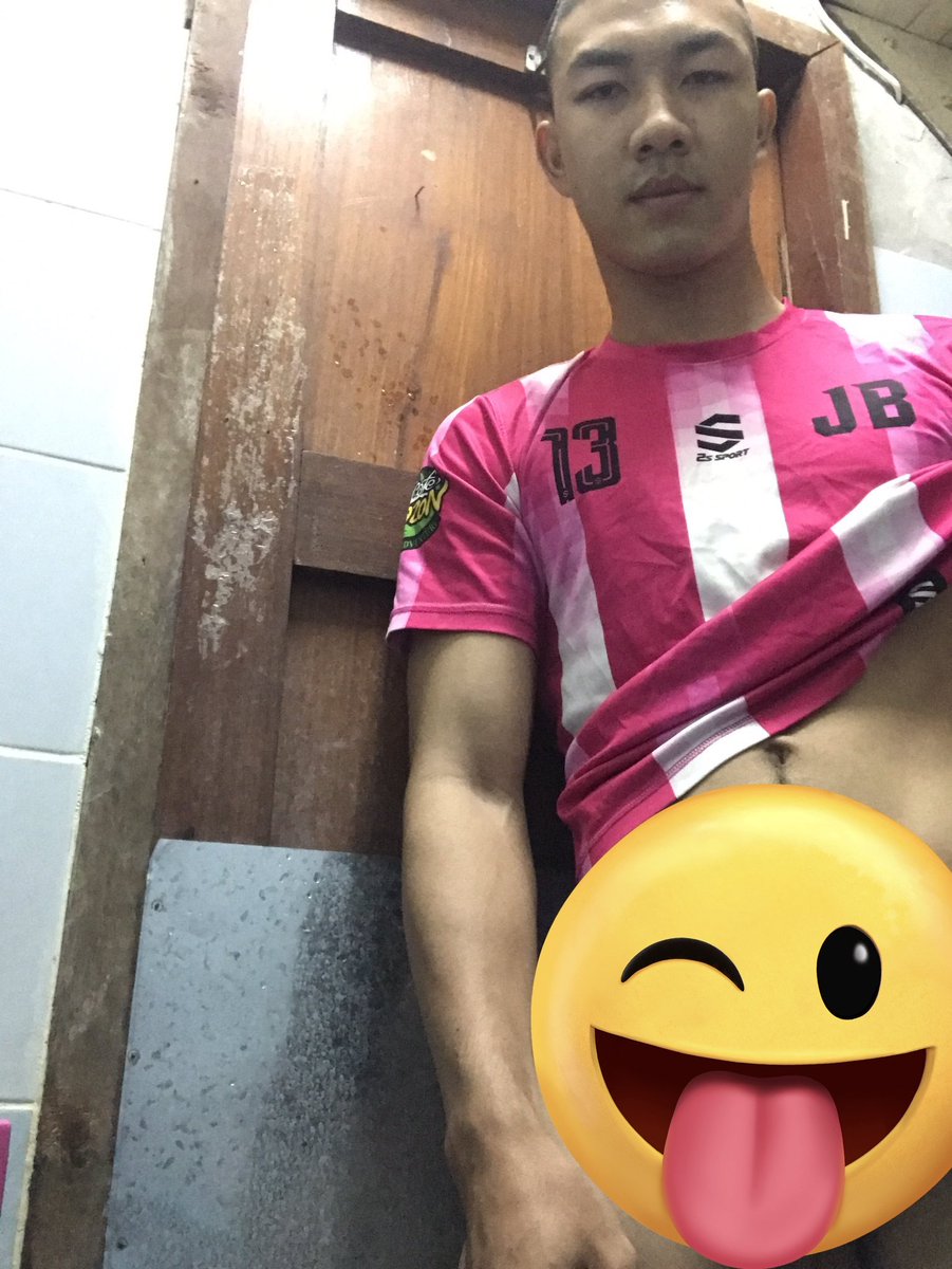 PhrNph29645's tweet photo. ตร. หล่อมากก https://t.co/fS4en5bWqM
