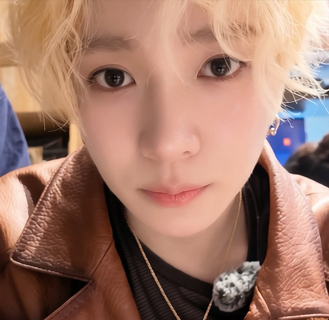 zenna_ra's tweet photo. mau ngemong dd 

#EVAN #에반 #HEESEUNG #희승 #EVRSD #EverSelcaDay @h_evva_n https://t.co/zTW89l7Vdk