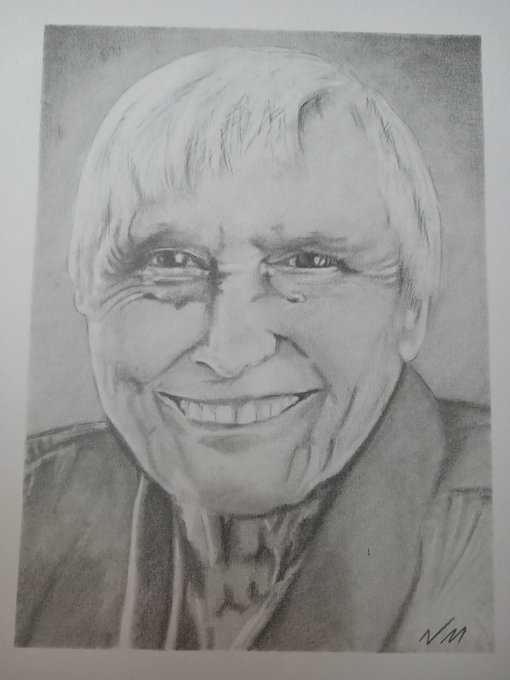 SirNateGreat's tweet photo. Here are some memorial portraits I've done...
#starvingartist #streamingartist #artistonx #artistoninstagram #artistontiktok #portraitartist #oilpainter #artist #canadianartist https://t.co/OZXfBgjfjL