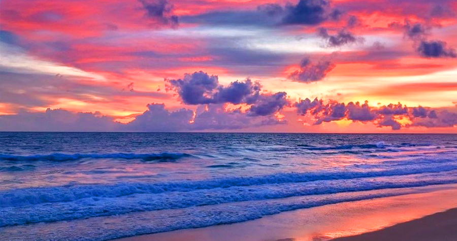 tropicalitytrvl's tweet photo. Pic of the Day…Pastel Perfect 💜💛🧡💙
https://t.co/fTapSTlmhp
#sunrisers #sunrise #sunrisephotography #beach https://t.co/QDbzZ1JIAD