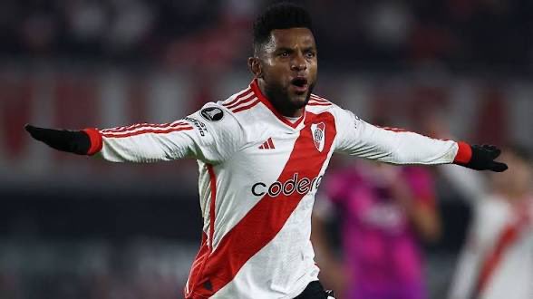 edddgarm's tweet photo. 🚨🦅 ¡Ya hay delantero!

Miguel Borja será nuevo jugador del América en compra definitiva. Hace tiempo llegó a Cruz Azul y entrenó con el equipo, pero la operación se cayó por diferencias entre la directiva .

Hoy, con info de @gerardoo_gh existe acuerdo con el representante 🇨🇴🦅

#America