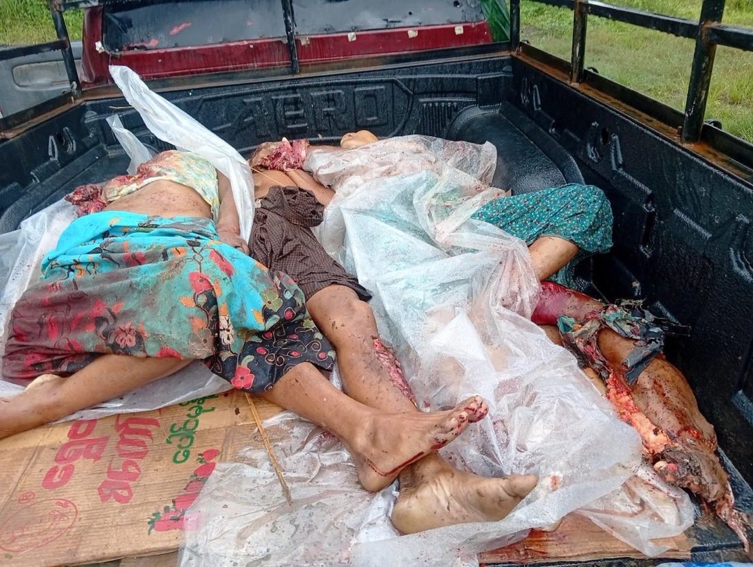 Kalaraksa_'s tweet photo. These are not soldiers. These are families. These are children.

When will @USEmbassyBurma or @marcorubio gain a heart and help the people of Myanmar? https://t.co/c97XTgiU64