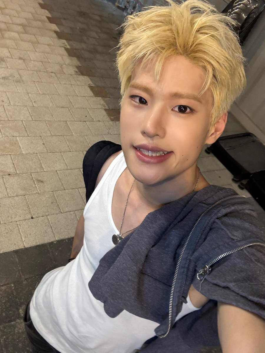 nenbrachio's tweet photo. โดนทรงนี้หักอกก็จะเสียใจมาก โซ่จ๋า :( อย่าเบ๊า https://t.co/0B61NzDvAJ