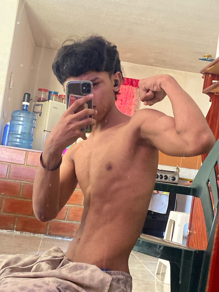 Lian77039's tweet photo. Se viene contenido 🔥🔥💦💦��🏽 https://t.co/7DOcZAp66a