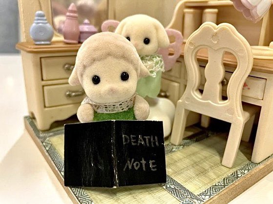 thomasharuda's tweet photo. 最近、フォロワーさんがたまに減るのはコレのせいなのか⁉️

(命知らずなシルバニア垢のかたは良かったらフォローしてください🤣) https://t.co/Ea1OuRi5Le