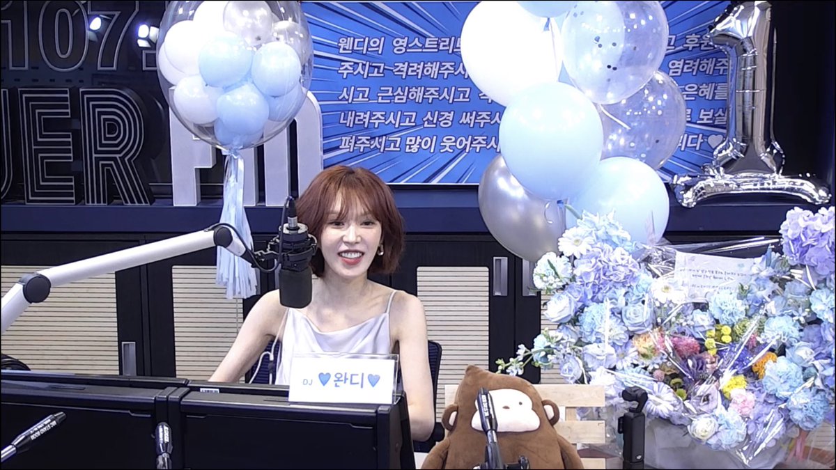 mywanandtheonly's tweet photo. day one
one year
year two
to forever

wendy’s youngstreet 

wendy’s voice, which long defined the signature sound of youngstreet 🥹 https://t.co/QE9hR7ULnI
